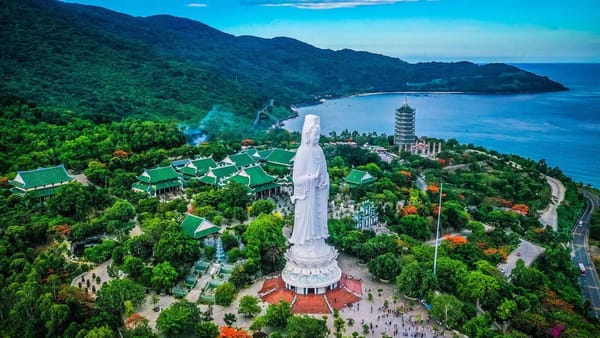Khám Phá Chùa Linh Ứng – Tượng Phật Quan Thế Âm Cao Nhất Việt Nam tại Đà Nẵng!