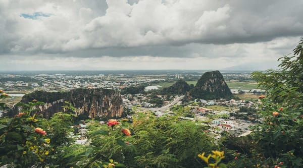 Ngũ Hành Sơn Đà Nẵng – Toàn Cảnh Danh Thắng Thiêng Liêng Nhìn Từ Trên Cao